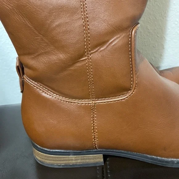 Universal Thred Women’s Knee High Boots. Size 7 - Picture 2 of 7